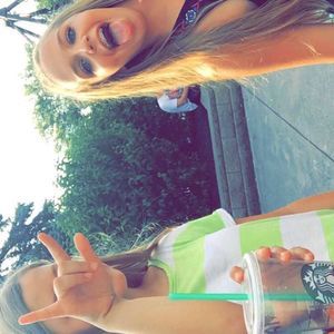 Meet your Posher, Natalie